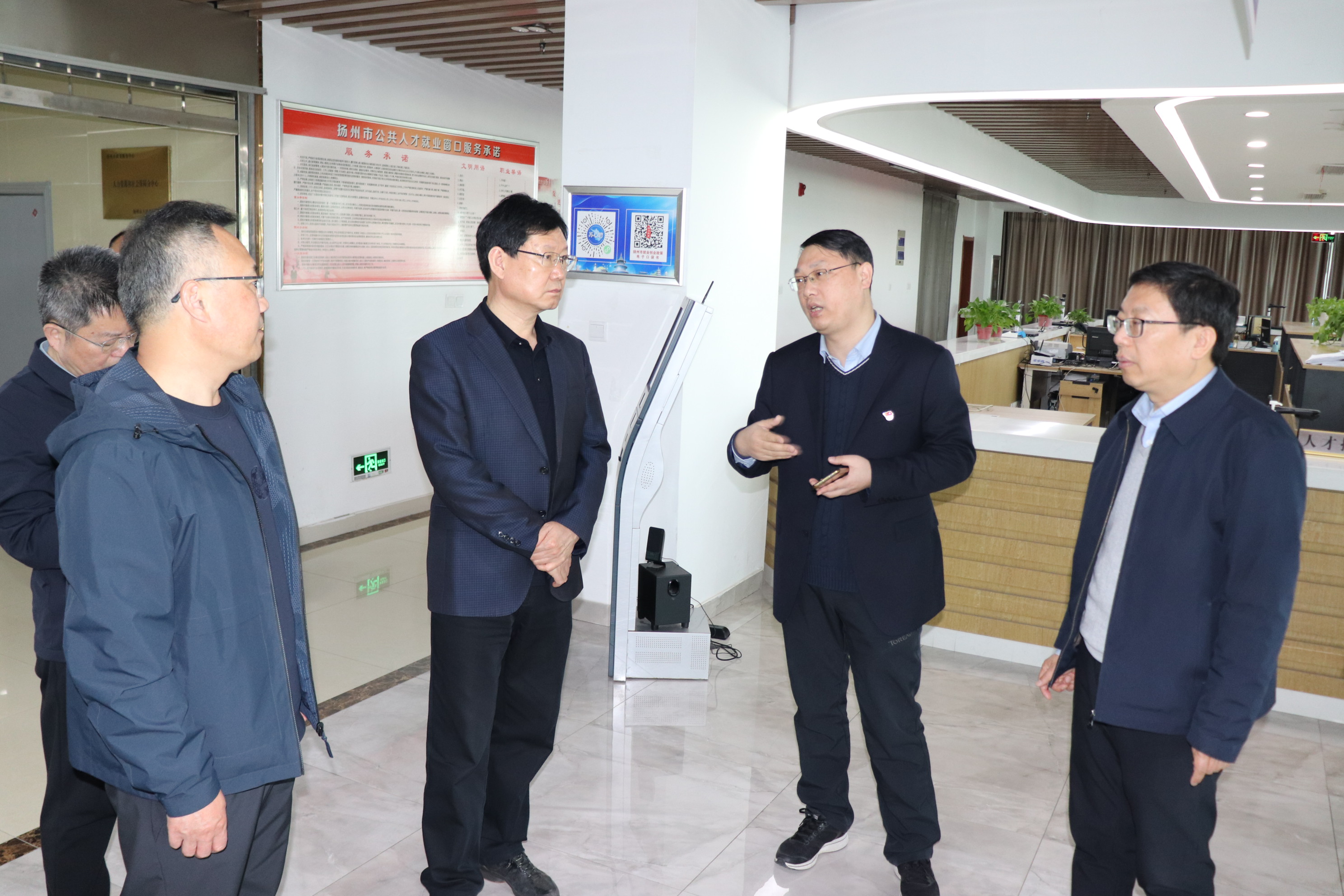 1712740191182329.jpg IMG_8585.JPG